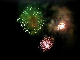 fireworks23.jpg (5153 bytes)